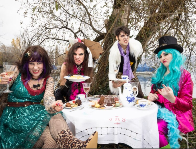 Gutter Queens (CH) // God In Therapy (CH)