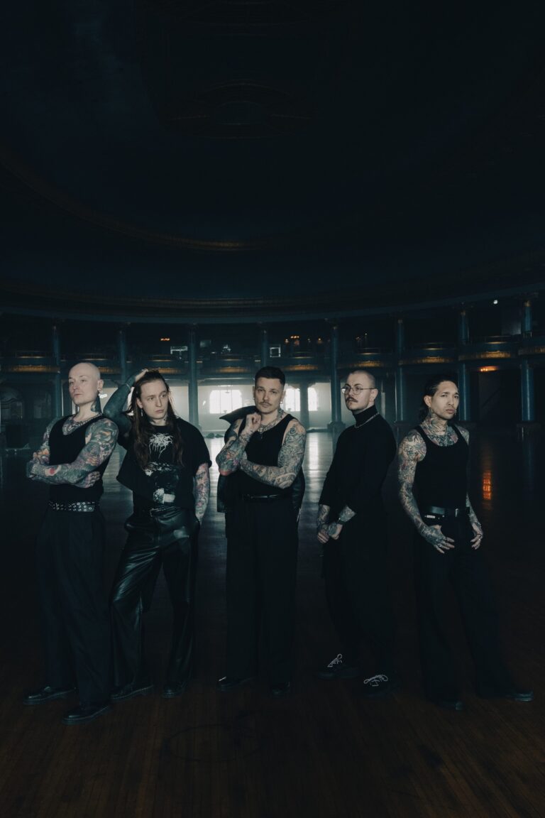 Atlas (FI) // Sunborn (FR)