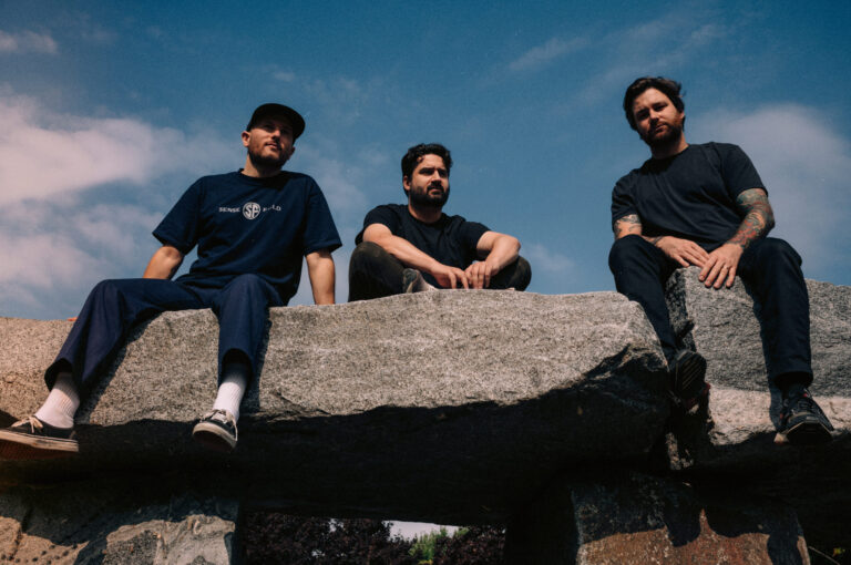 Spite House (CA) // Public Opinion (US) // Wrong Man (BE)